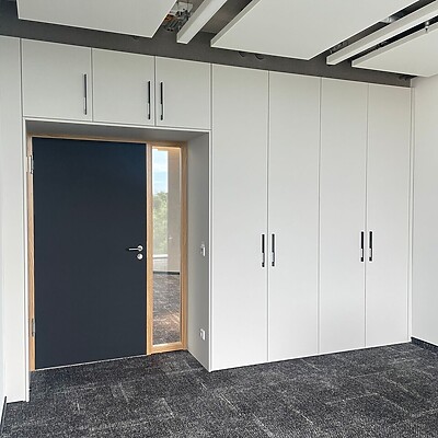 Innovation Greenhaus Bonn Innenausbau Türen (17)