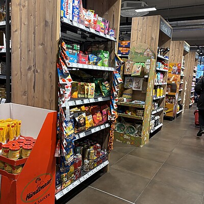 Kanzlerbungalow Bonn Sanierung Deckenpaneele (1)
