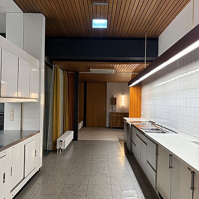 Kanzlerbungalow Bonn Sanierung Deckenpaneele (10)