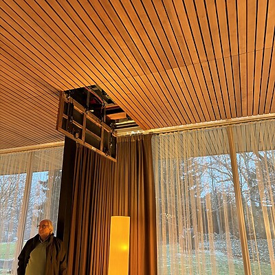 Kanzlerbungalow Bonn Sanierung Deckenpaneele (3)