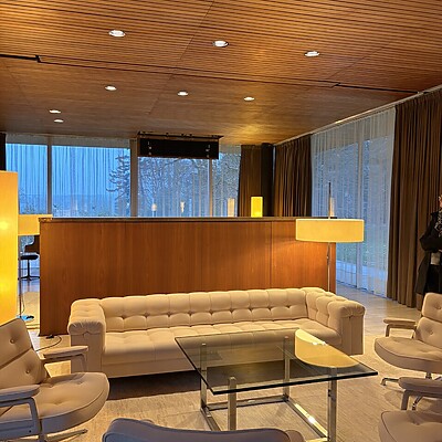 Kanzlerbungalow Bonn Sanierung Deckenpaneele (4)