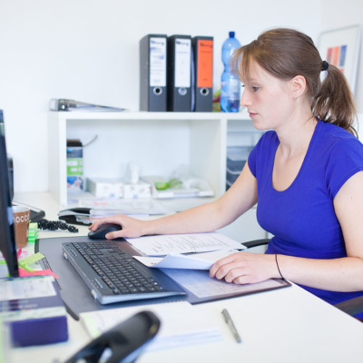 ausbildung-kauffrau-bueromanagement-overath-tischlerei-berg